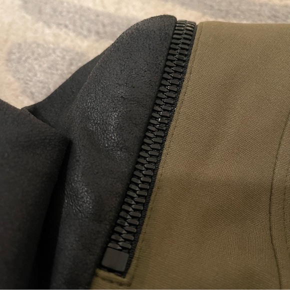 Theory two tone blazer - Picture 3 of 6